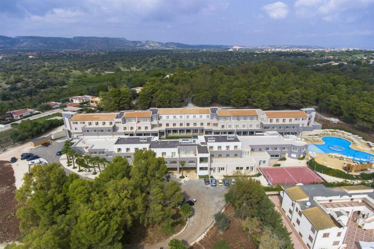 Futura Club Spiagge Bianche Ξενοδοχείο Fontane Bianche Εξωτερικό φωτογραφία